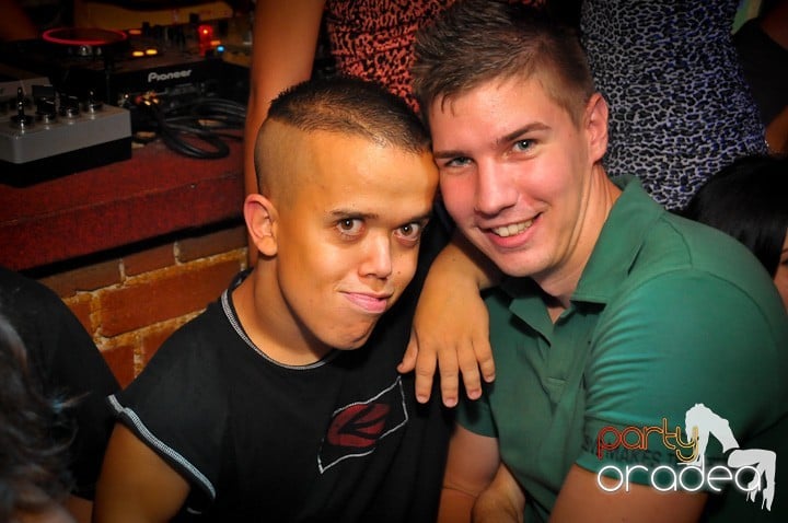 Escape Club zi de zi, 