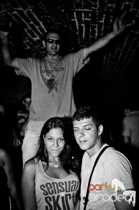 Escape Club zi de zi, 