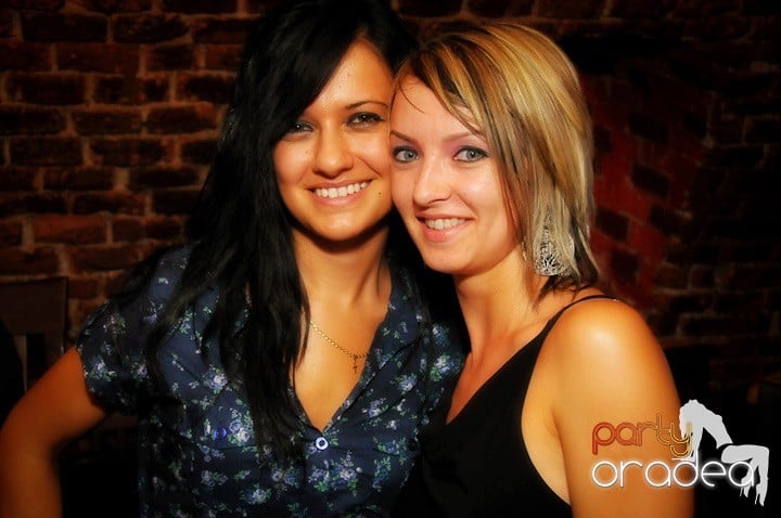 Escape Club zi de zi, 