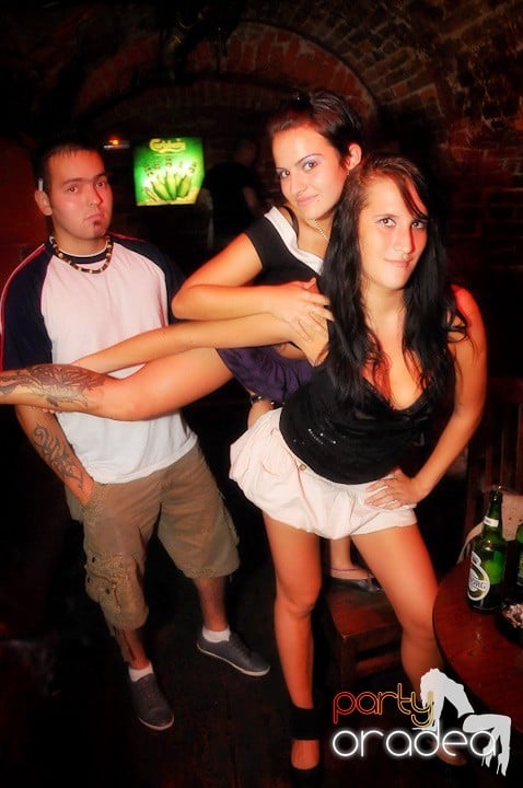 Escape Club zi de zi, 