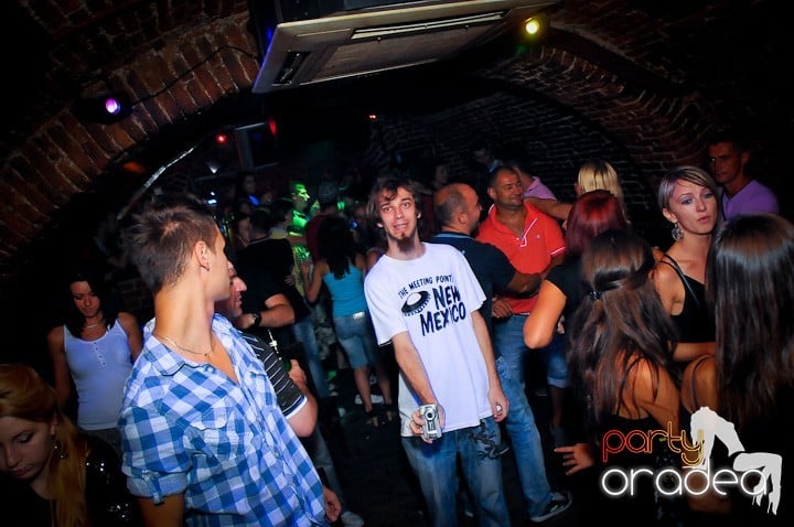 Escape Club zi de zi, 