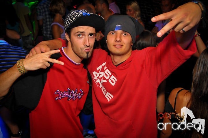 Escape Club zi de zi, 