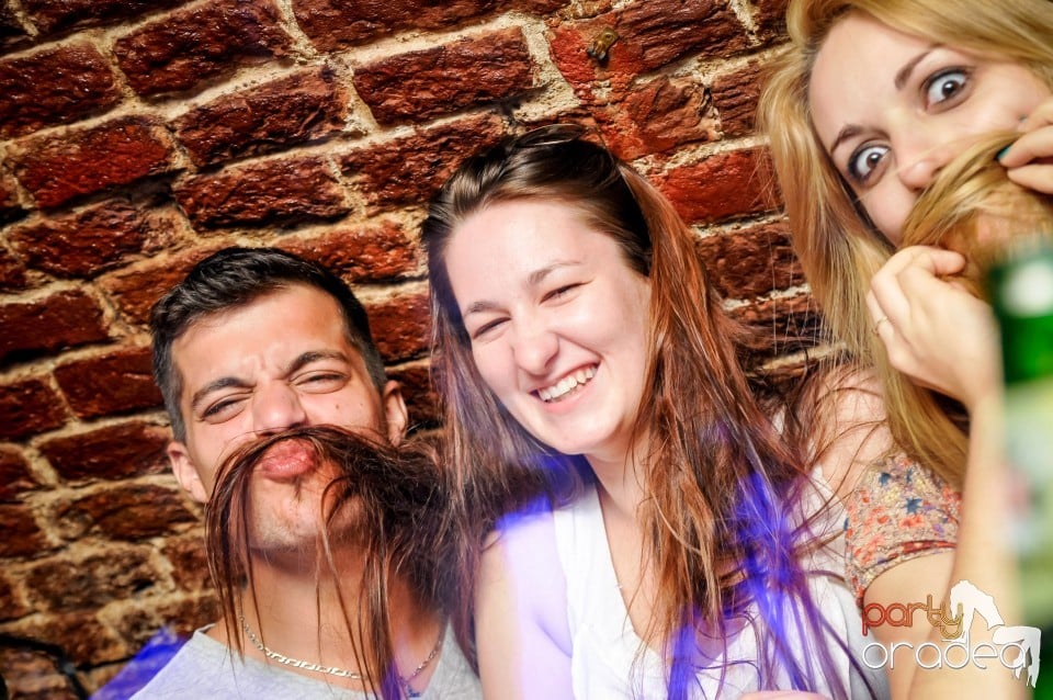 Escape - Easter party, 