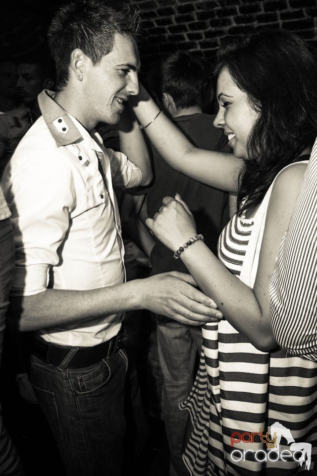 Escape Friday Party, 