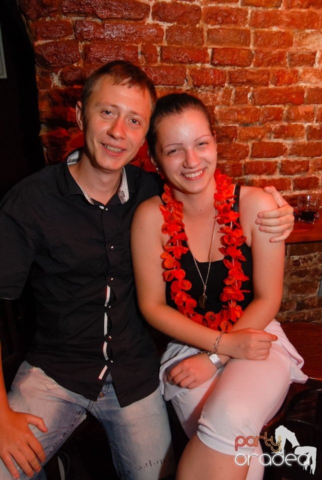 Escape Friday Party, 