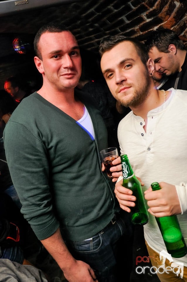 Escape Party cu DJ Prody, 