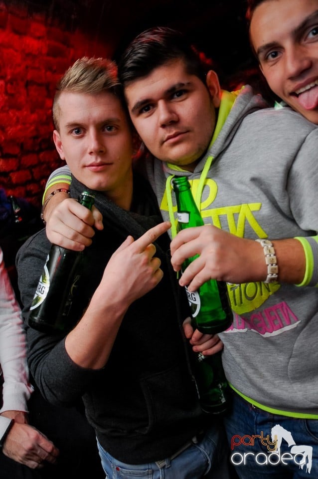 Escape Party cu DJ Prody, 