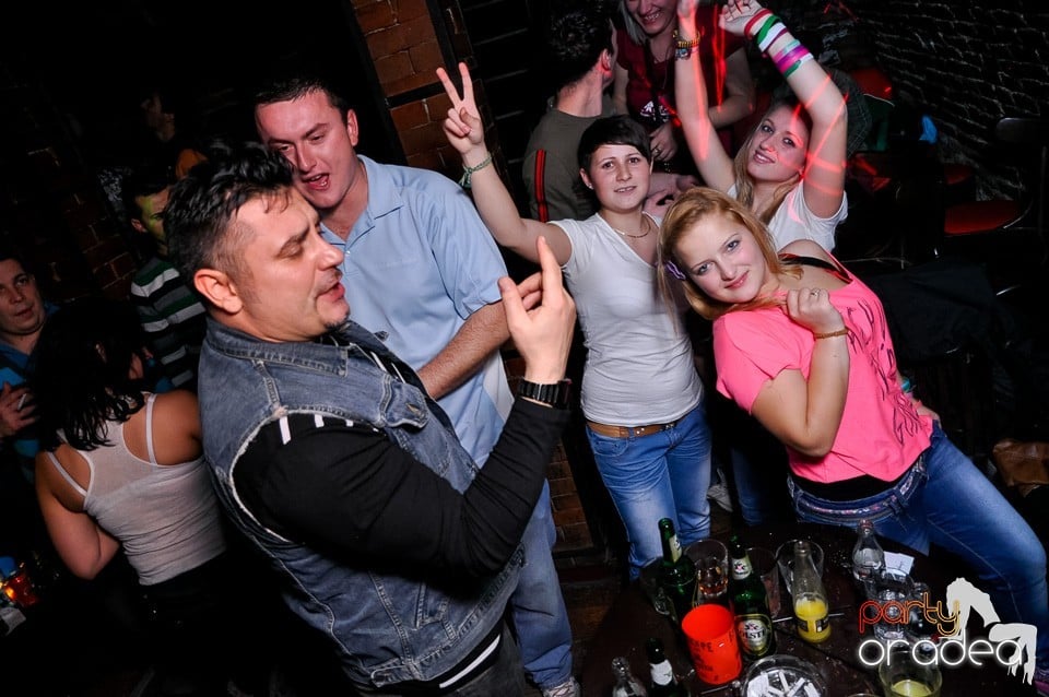 Escape Party cu DJ Prody, 