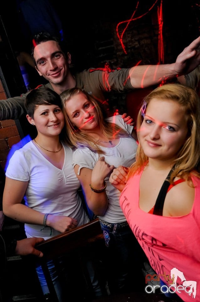 Escape Party cu DJ Prody, 