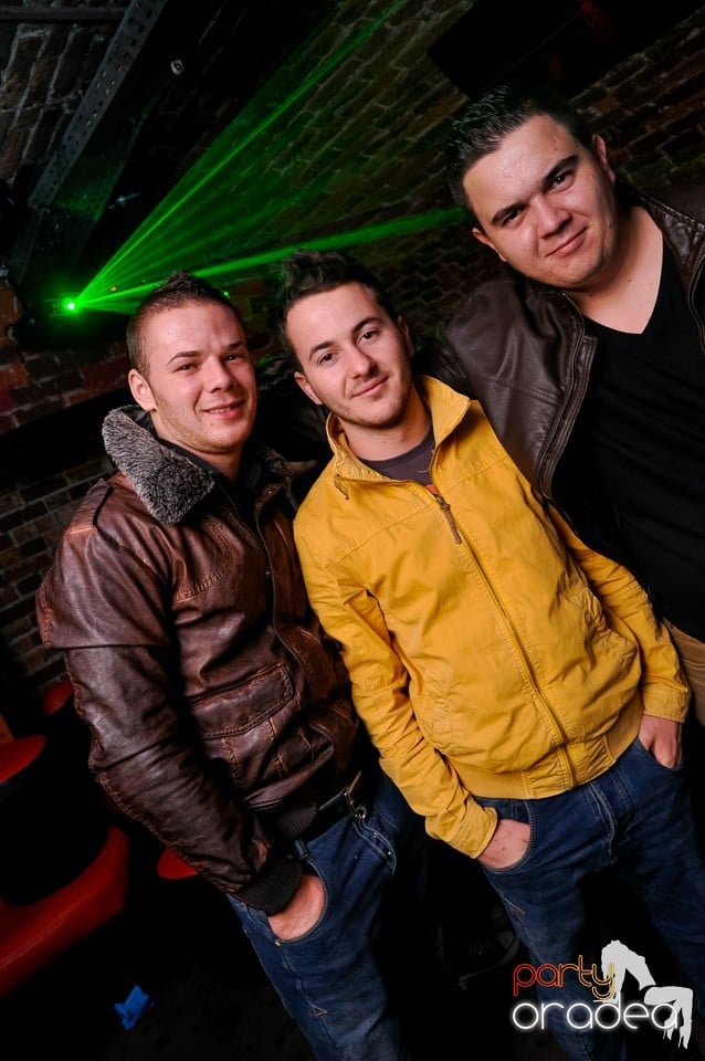 Escape Party cu DJ Prody, 