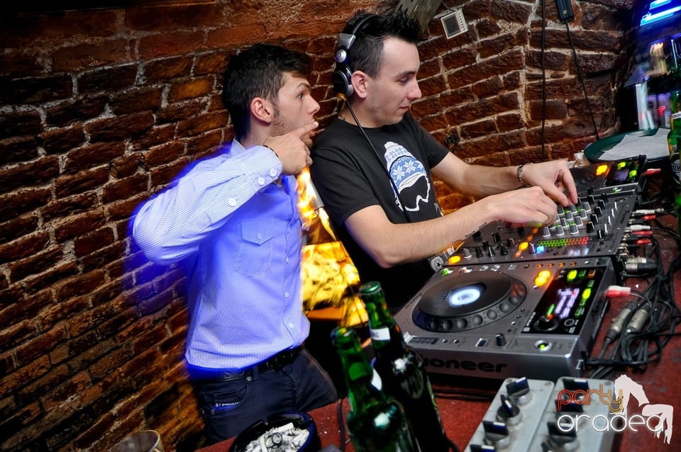 Escape Party cu DJ Prody, 
