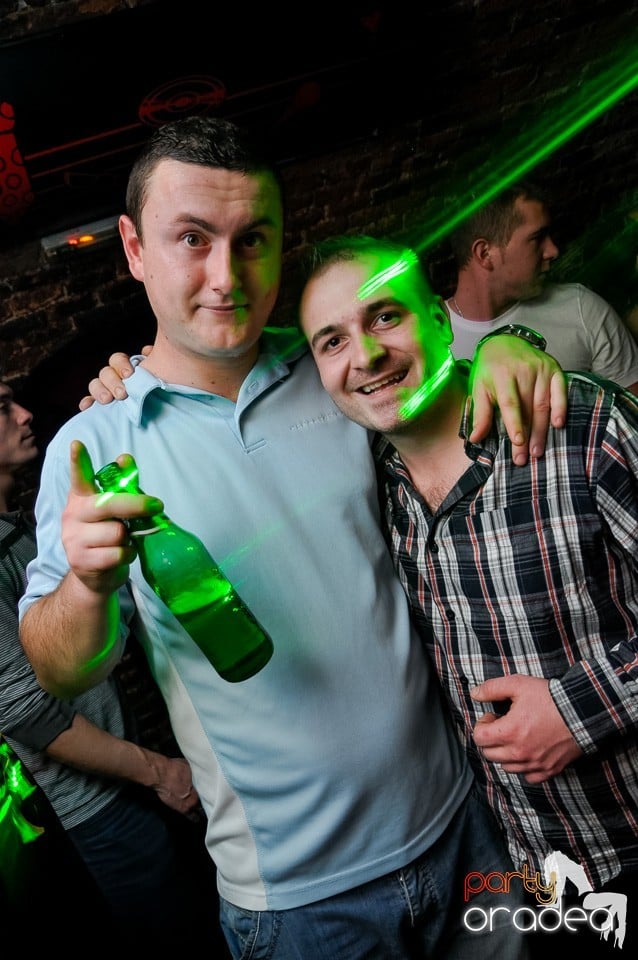 Escape Party cu DJ Prody, 