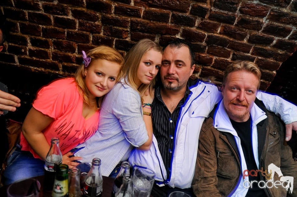 Escape Party cu DJ Prody, 