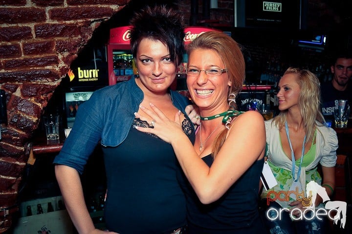 Escape seară de seară, 