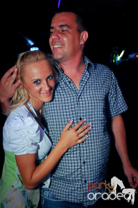 Escape seară de seară, 