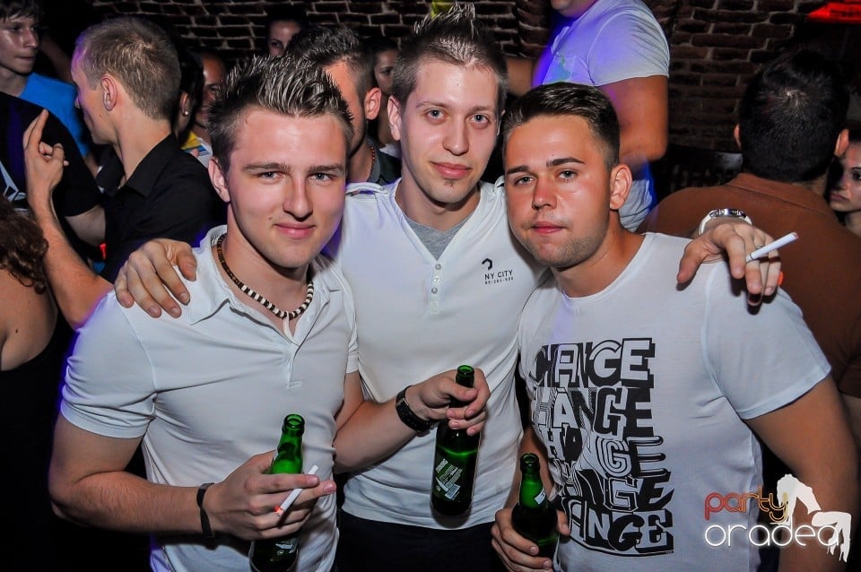 Escape - Tropical Party, 