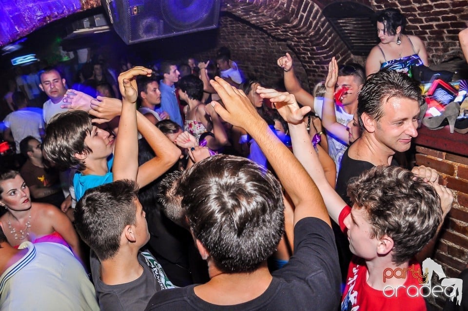 Escape - Tropical Party, 