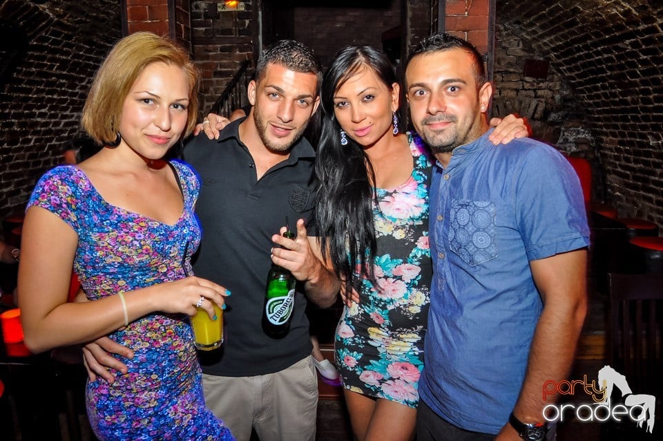 Everybody dance now!, 