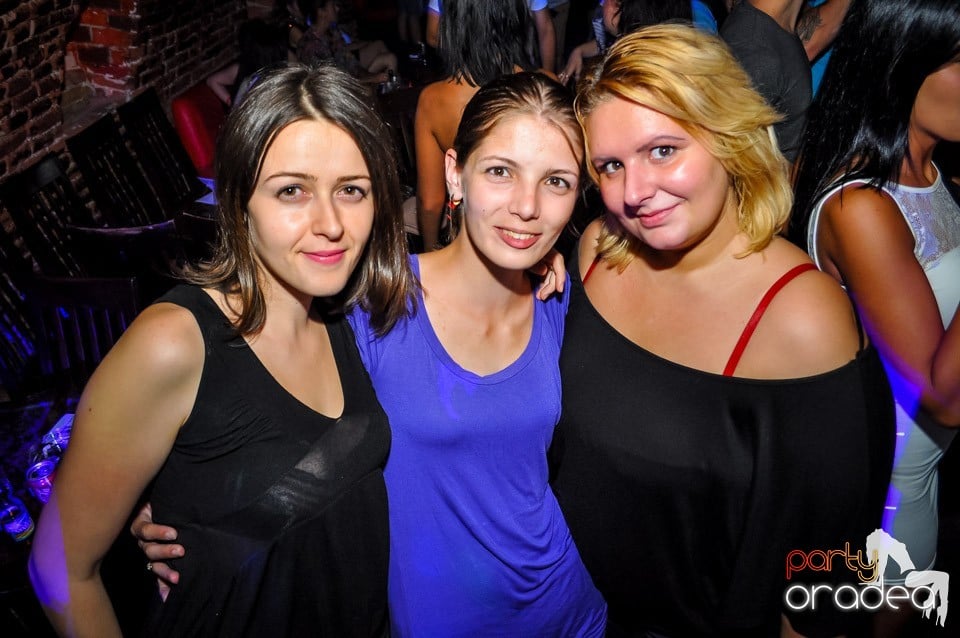 Everybody dance now!, 