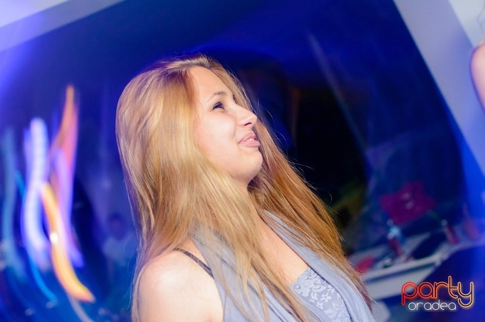 Exclusive Extravaganza Party, 