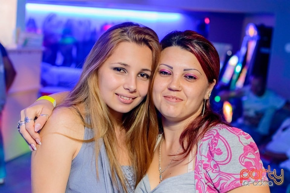 Exclusive Extravaganza Party, 