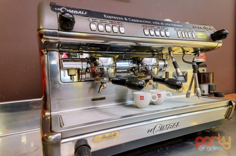 Extragere de tombola Mozart, Gelateria Mozart