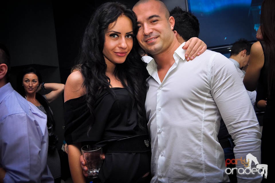 Fashion Night Dressing Show, 