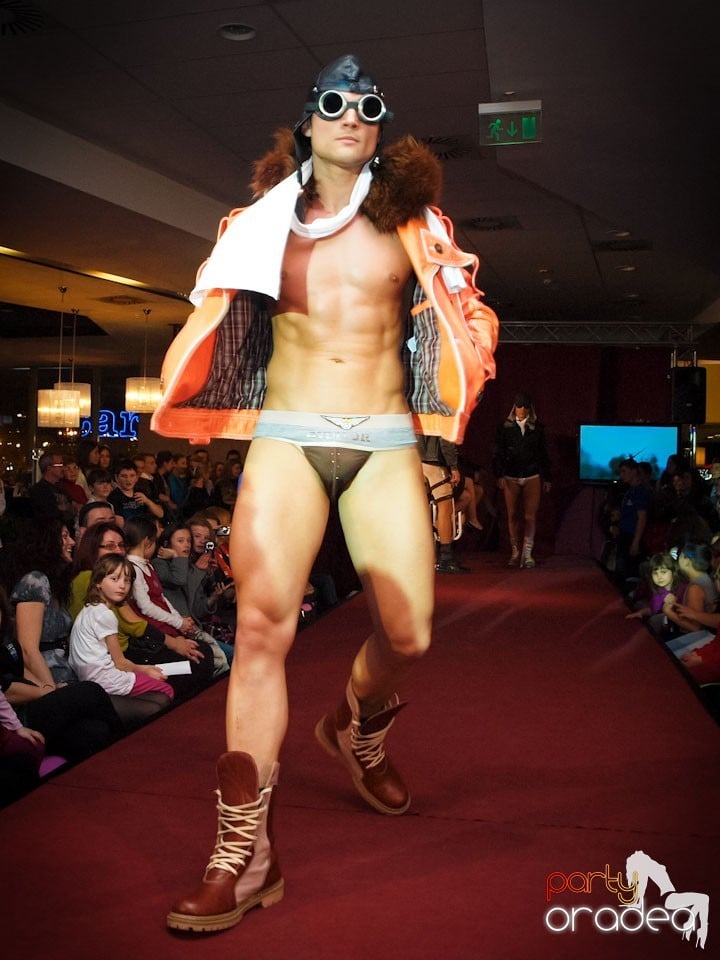 Fashion Show 