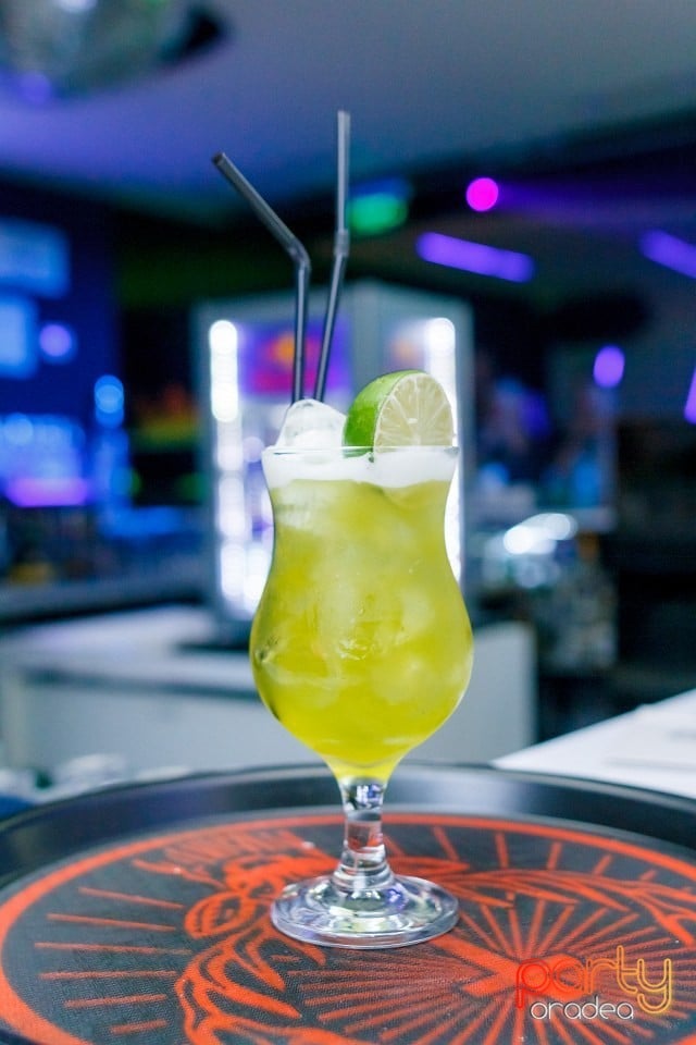 Feel The Beach Tour, 