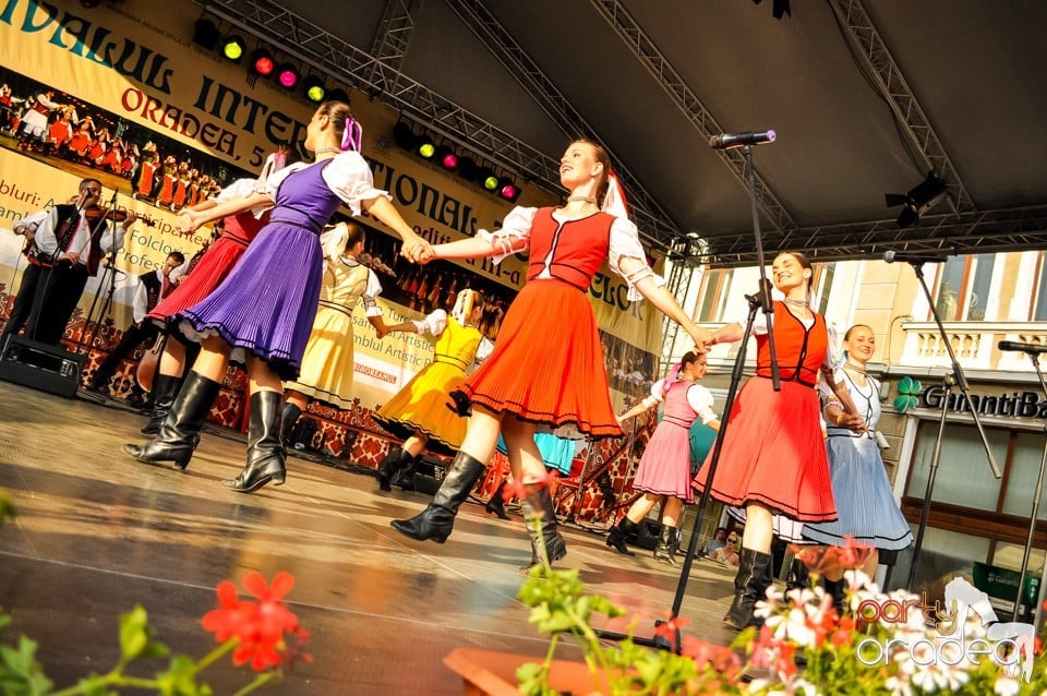 Festival International de Folclor, Oradea