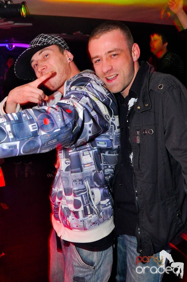 Finest House And Party Music în Club Atti's, 