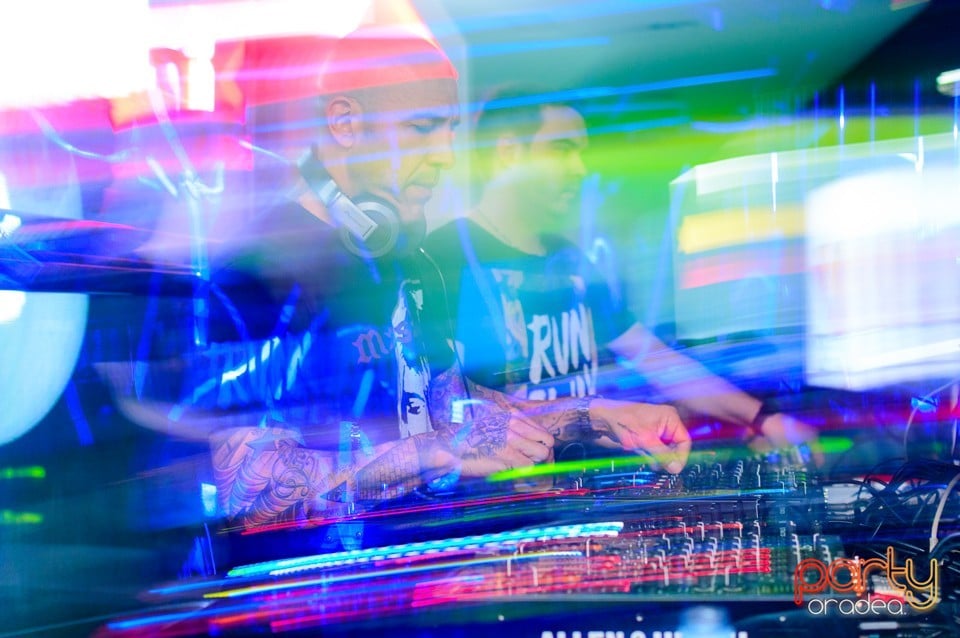 Flavius Miller în Avenue, 