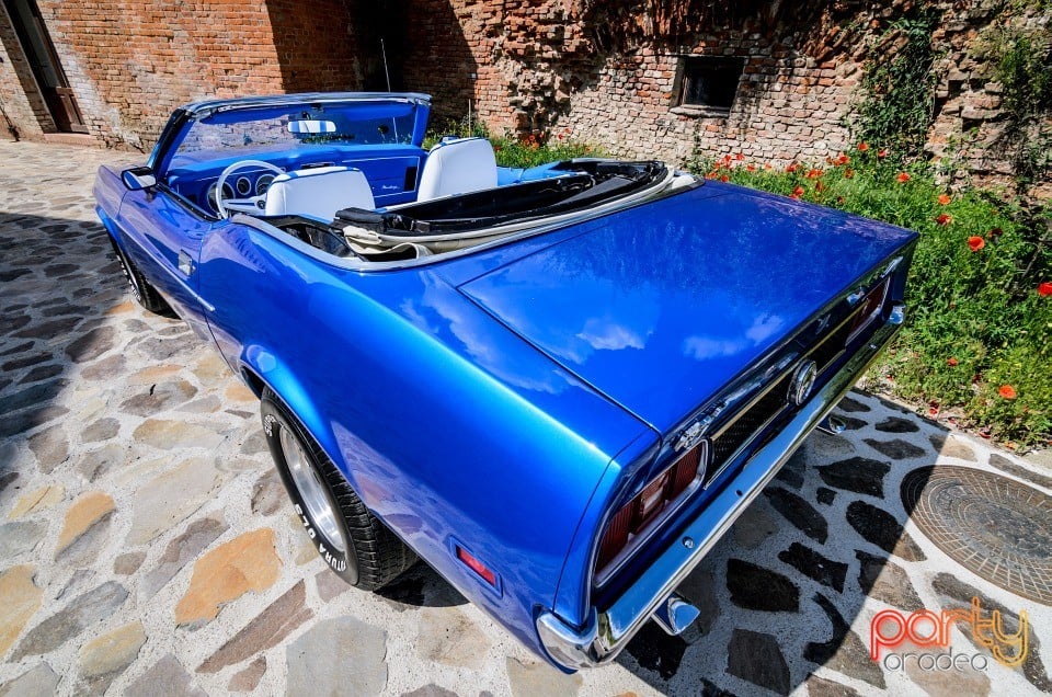 Ford Mustang Convertible, Crazy Tuning