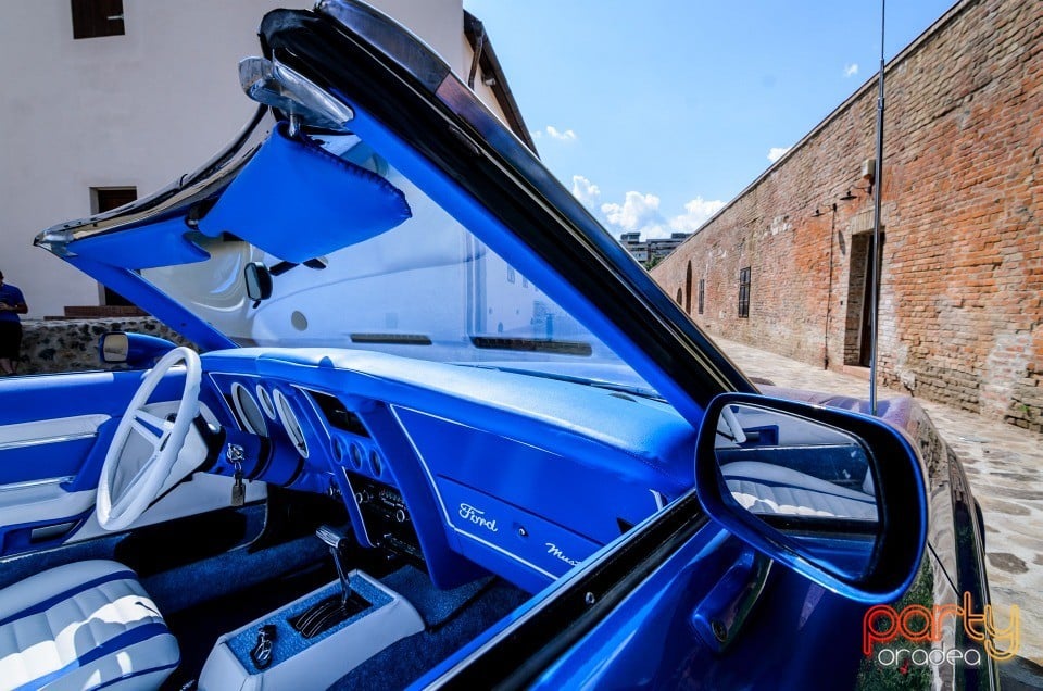 Ford Mustang Convertible, Crazy Tuning