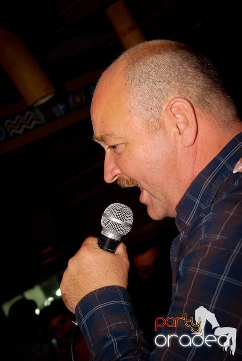 Friday Karaoke în Zulu, Zulu Caffe