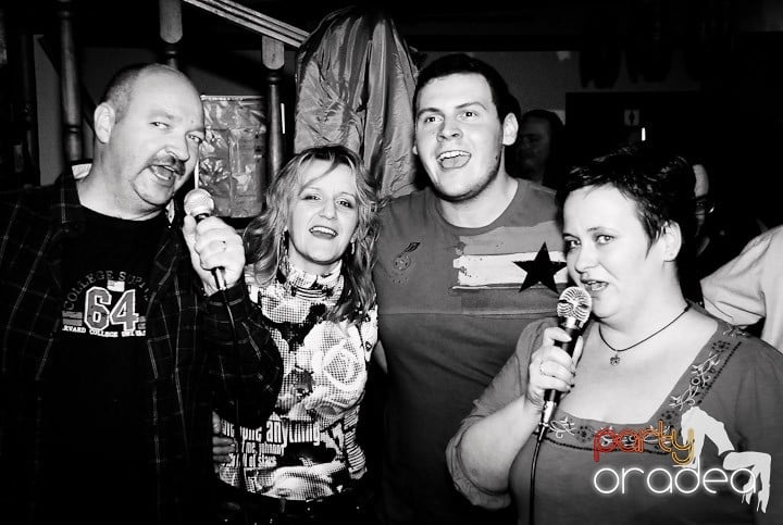 Friday Karaoke în Zulu, Zulu Caffe