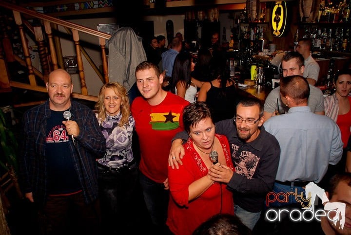 Friday Karaoke în Zulu, Zulu Caffe