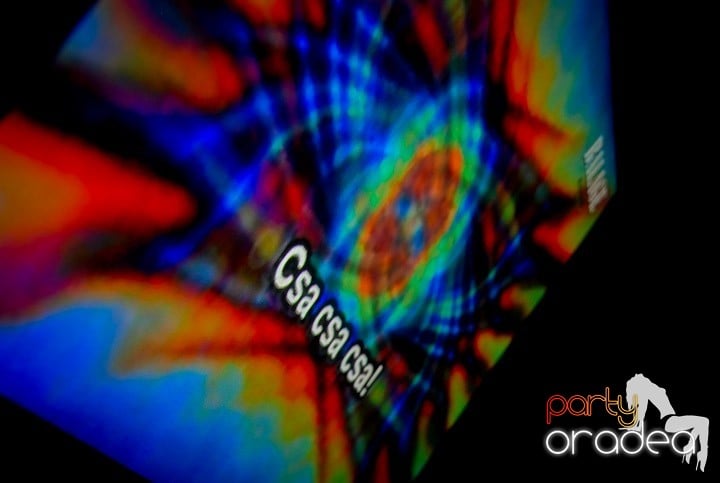 Friday Karaoke în Zulu, Zulu Caffe