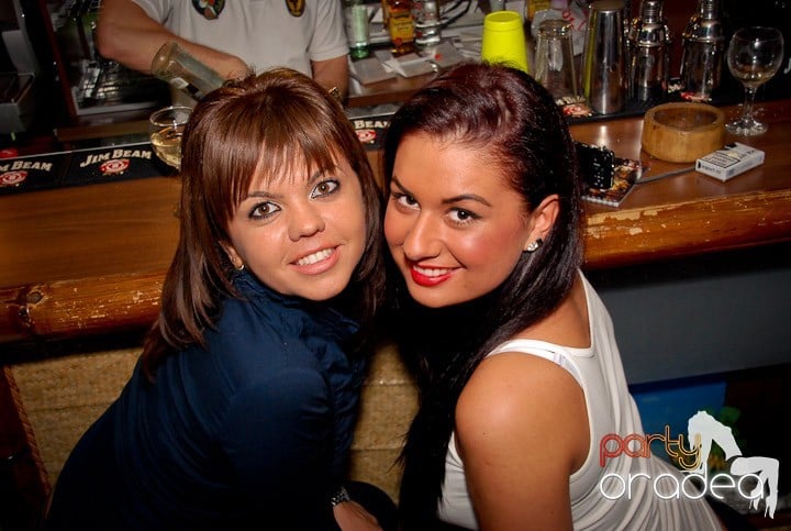 Friday Karaoke în Zulu, Zulu Caffe