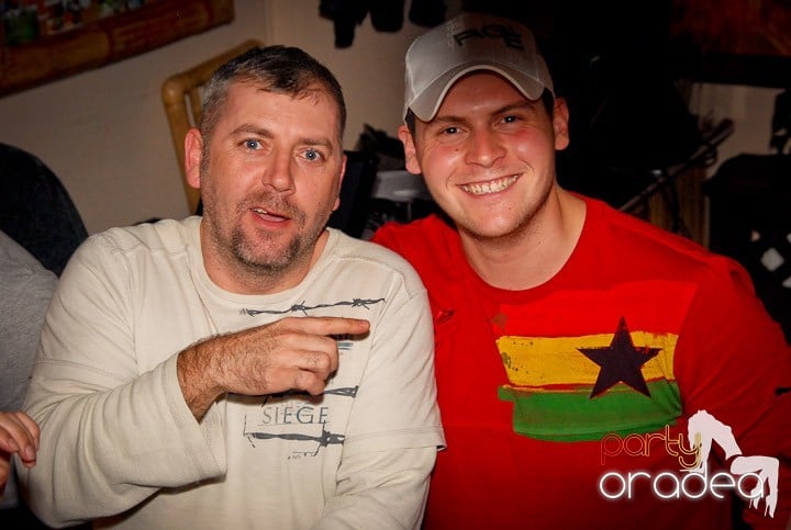 Friday Karaoke în Zulu, Zulu Caffe