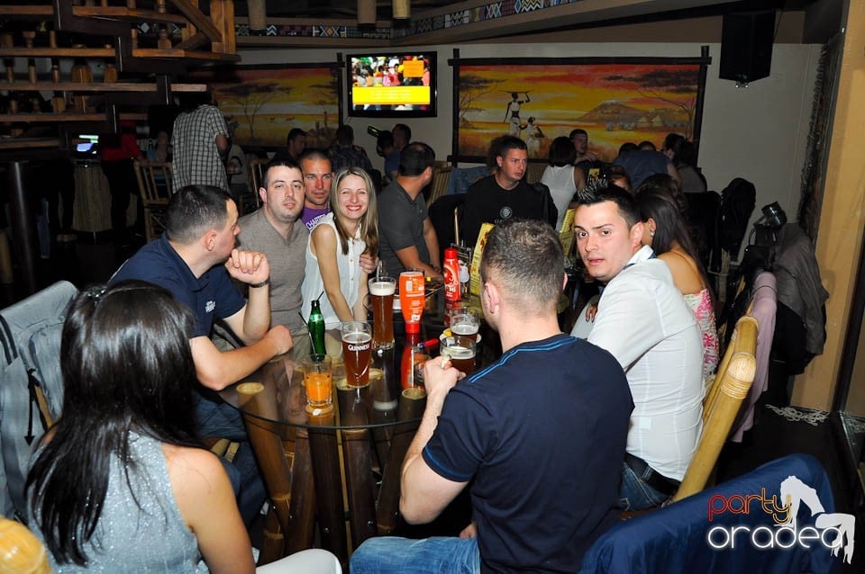 Friday Karaoke Party în Zulu, Zulu Caffe