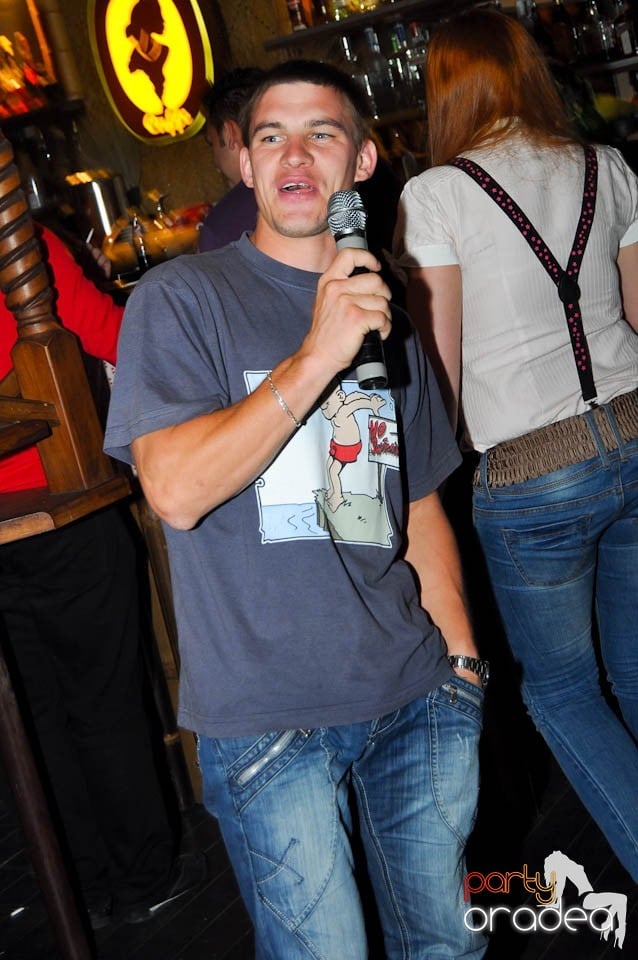 Friday Karaoke Party în Zulu, Zulu Caffe