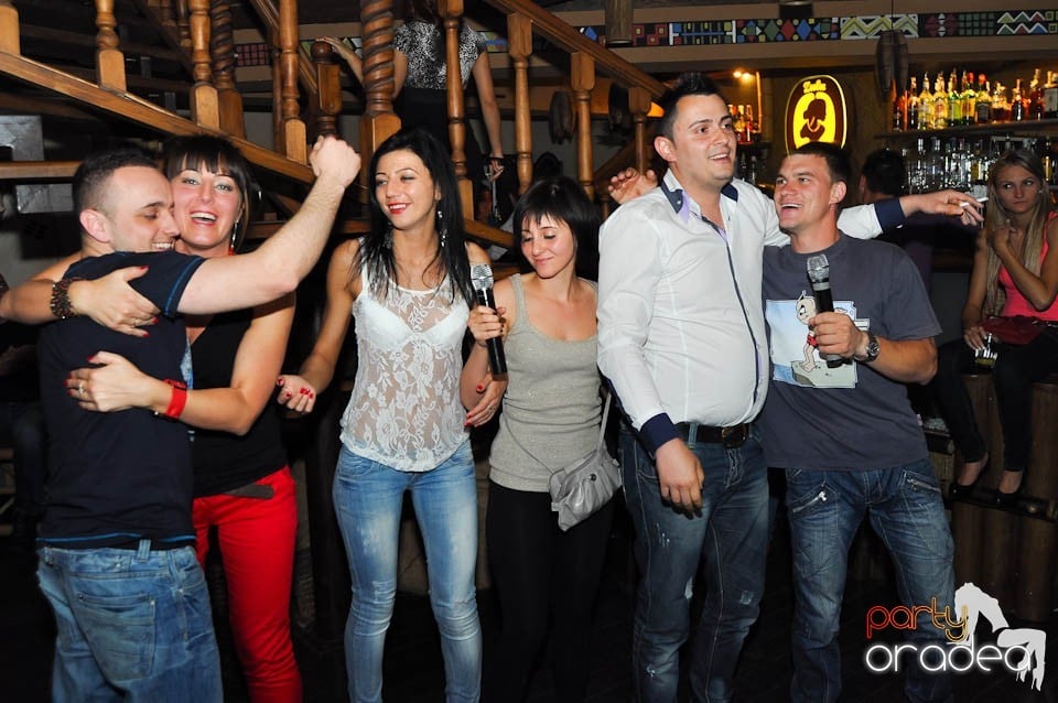 Friday Karaoke Party în Zulu, Zulu Caffe