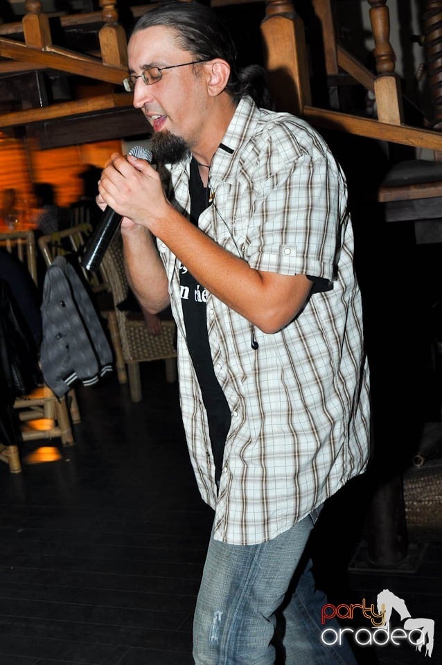 Friday Karaoke Party în Zulu, Zulu Caffe