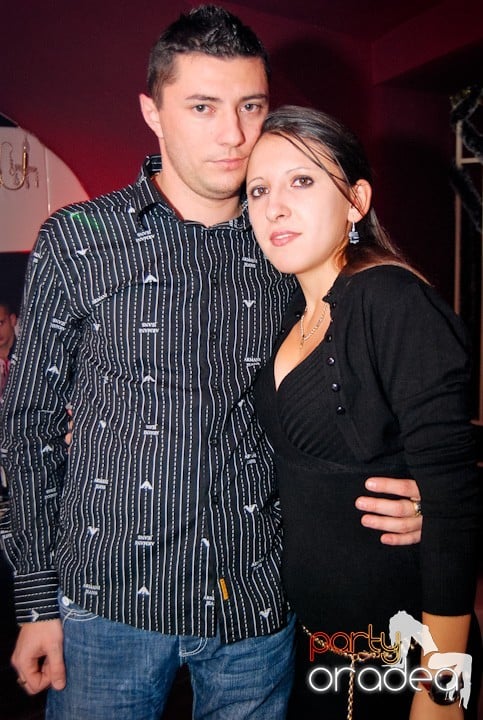 Friday Night @ Atti's, 