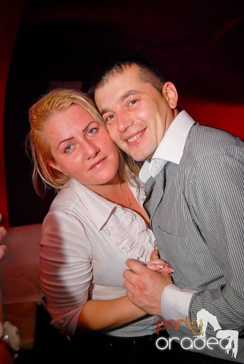 Friday Night @ Atti's, 