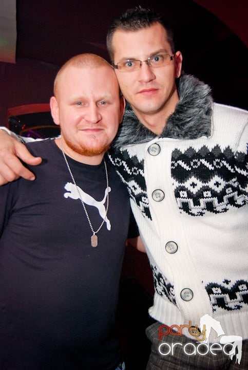 Friday Night @ Atti's, 