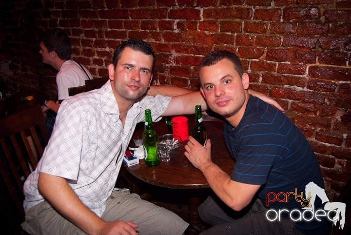 Friday Night @ Club Escape, 