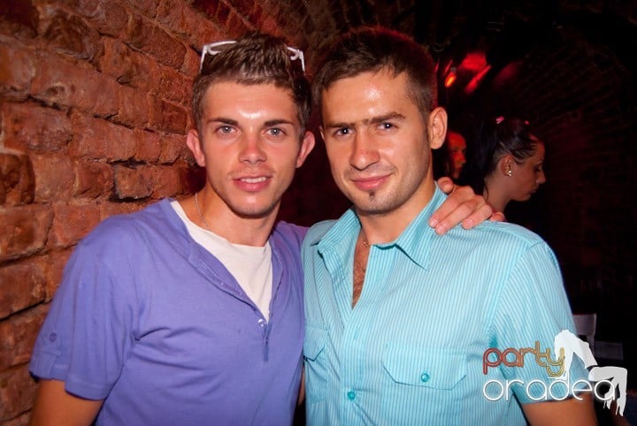 Friday Night @ Club Escape, 