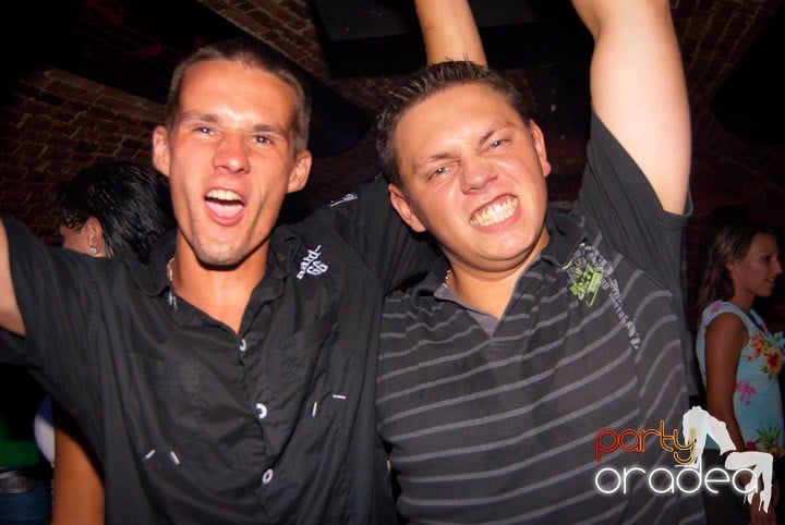 Friday Night @ Club Escape, 